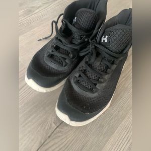 Under Armor UA Sneakers Size 8